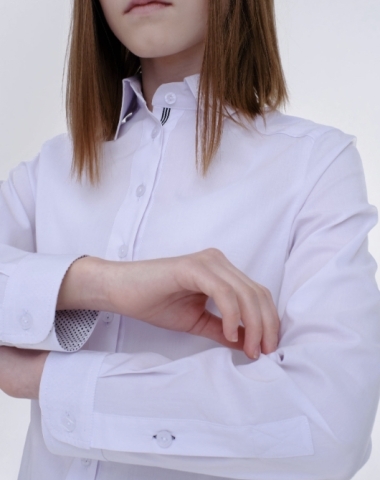 Блузка с манжетами в горошек 